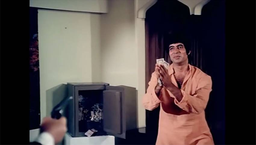 demonetization, demonetization news, demonetization effects, demonetization effects on bollywood, demonetization effects on bollywood celebrities, rishi kapoor, demonetization in hindi, bollywood black money, bollywood demonetization, 500 note, 500 rupee note, 1000 note, 1000 rupee note, 500 new rupee note, black money in film industry, demonetization in India, Bollywood News, Entertainment News