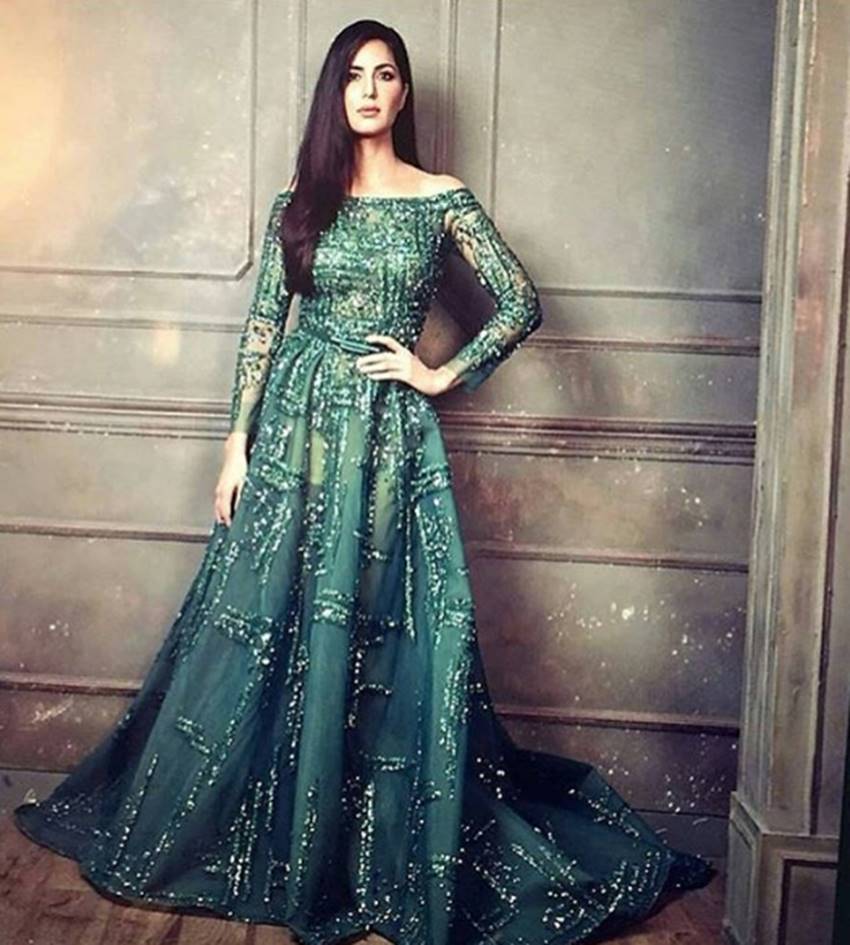 Katrina Kaif, Katrina Kaif Photos, Katrina Kaif hot photos, Katrina Kaif pics, Katrina beautiful photos, katrina kaif hot pics, katrina kaif latest photos, kat pics, kat photos