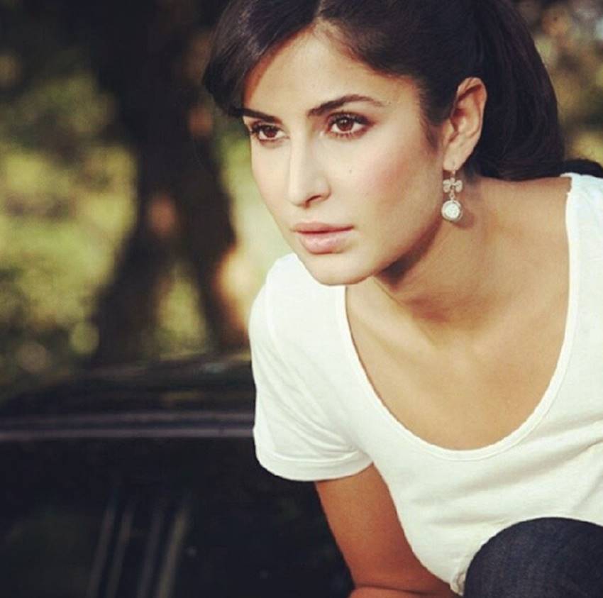 Katrina Kaif, Katrina Kaif Photos, Katrina Kaif hot photos, Katrina Kaif pics, Katrina beautiful photos, katrina kaif hot pics, katrina kaif latest photos, kat pics, kat photos