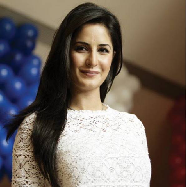 Katrina Kaif, Katrina Kaif Photos, Katrina Kaif hot photos, Katrina Kaif pics, Katrina beautiful photos, katrina kaif hot pics, katrina kaif latest photos, kat pics, kat photos