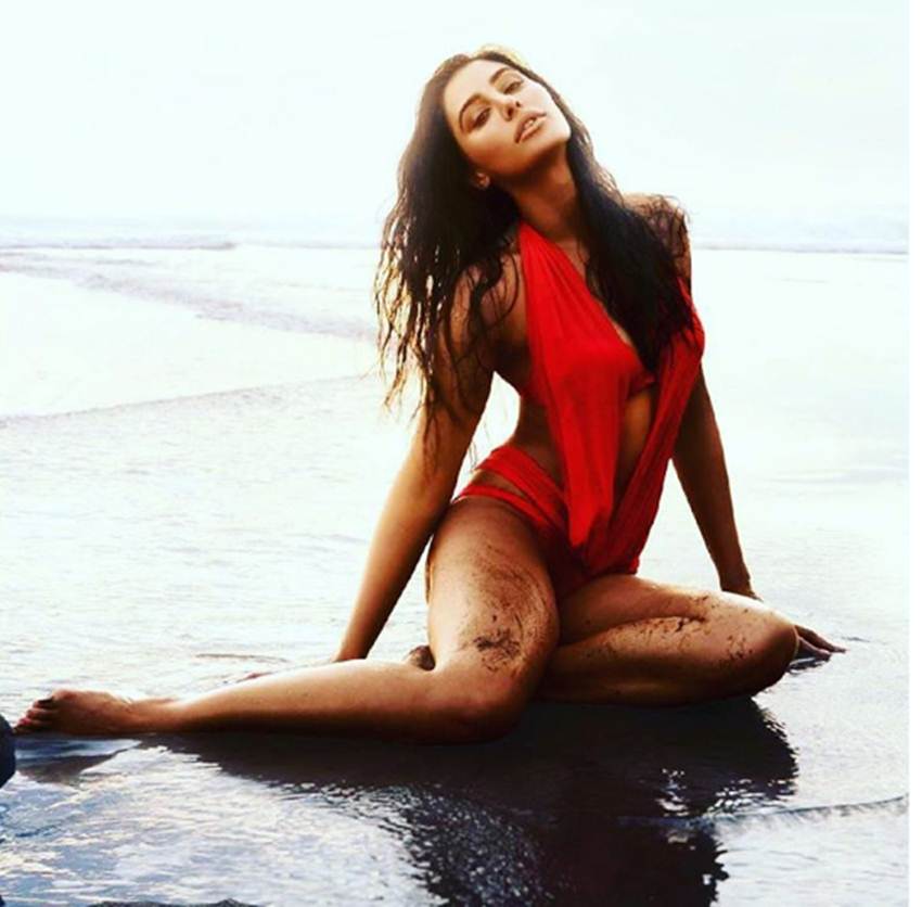 nargis-27