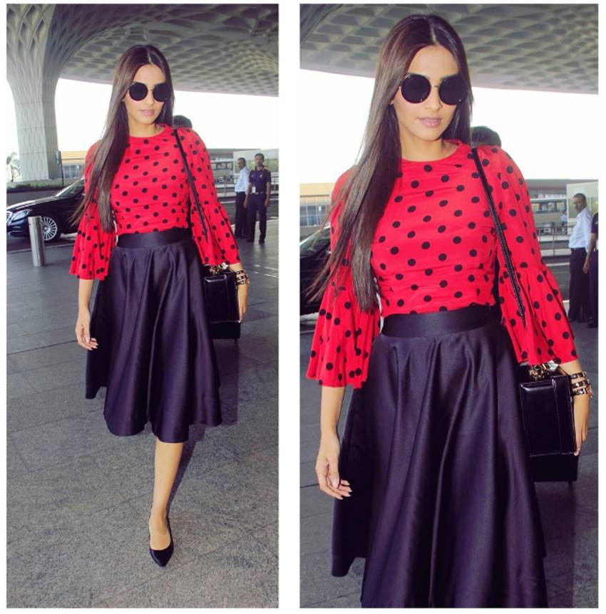 Sonam Kapoor, Sonam Kapoor photos, Sonam Kapoor pics, Sonam Kapoor photoshoot, Sonam Kapoor hot pics, Sonam Kapoor bikini pics, Sonam Kapoor pictures, Sonam Kapoor images, photos Sonam Kapoor, Sonam Kapoor instagram pics, Sonam Kapoor facebook pics, Sonam Kapoor instagram pictures, Sonam Kapoor movies, Sonam Kapoor news in hindi, सोनम कपूर, सोनम कपूर फोटो, actress Sonam Kapoor photos, Bollywood news in hindi, entertainment news