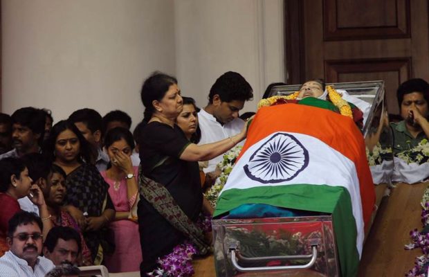 jayalalithaa dead, jayalalithaa dies, jayalalithaa news, jayalalitha dead, jayalalitha dies, amma dead, amma dies, amma news, jayalalithaa heart attack, jayalalithaa cardiac arrest, jayalalitha heart attack, india news