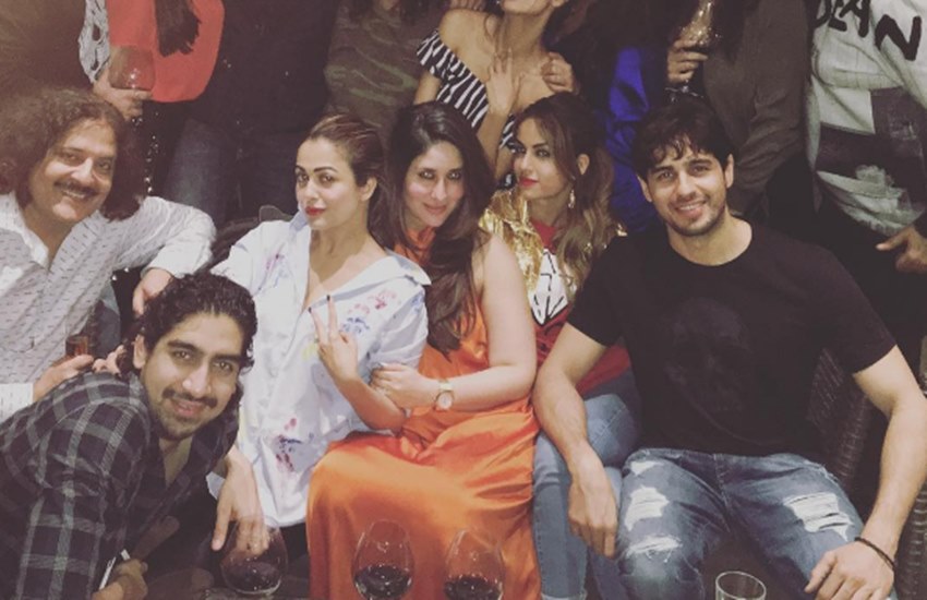 alia bhatt,karan johar,kareena kapoor,kareena kapoor hot and sexy,kareena kapoor khan,saif ali khan,sidharth malhotra,bollywood news in hindi, Entertainment news in hindi