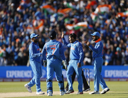 Wahab Riaz, Injured, Yuvraj Singh, ICC Champions Trophy 2017, India vs Pakistan, match, india, pakistan, india vs pakistan, cricket score, क्रिकेट, लाइव क्रिकेट स्कोर, क्रिकेट लाइव मैच, क्रिकेट मैच आज, live cricket score, live score, cricket score, live india vs pakistan, ind vs pak live, ind vs pak, live ind vs pak, india vs pakistan champions trophy 2017, india vs pakistan champions trophy, ind vs pak champions trophy 2017, india vs pakistan live match, india vs pakistan live odi, Pak vs Ind ODI, ind vs pak champions trophy, ind vs pak 2017, cricket score updates