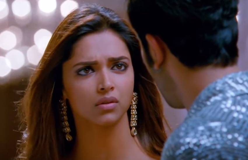 Ranbir Kapoor And Deepika Padukone, actor Ranbir Kapoor , news of bollywood, Ranbir Kapoor news, Ranbir Kapoor bollywood news, Ranbir Kapoor actor, actor Ranbir Kapoor, Deepika Padukone news in hindi, actress Deepika Padukone, bollywood news of Deepika Padukone, Deepika Padukone and Ranbir Kapoor played badminton, deepika padukon won the match, bollywood updates in hindi