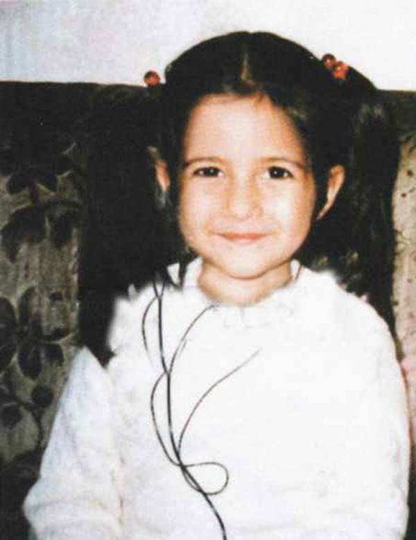 Katrina Kaif, Katrina Kaif chilhood photos, Katrina Kaif cute picture, katrina kaif age, katrina kaif photos, Katrina Kaif real name, Katrina Kaif parents, Katrina Kaif biography, Katrina Kaif film