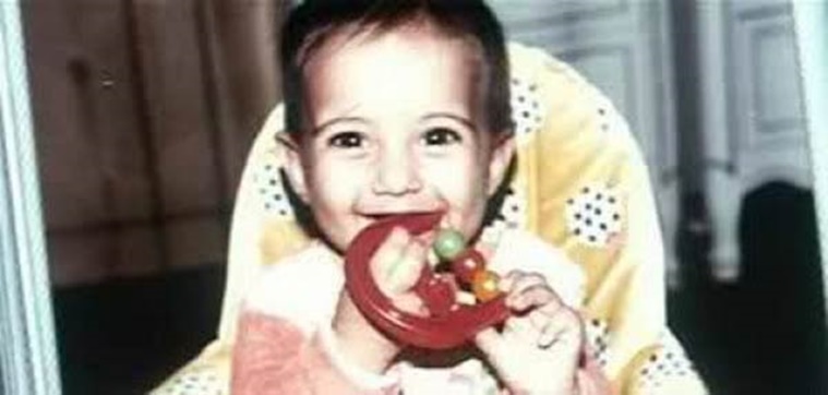 Katrina Kaif, Katrina Kaif chilhood photos, Katrina Kaif cute picture, katrina kaif age, katrina kaif photos, Katrina Kaif real name, Katrina Kaif parents, Katrina Kaif biography, Katrina Kaif film