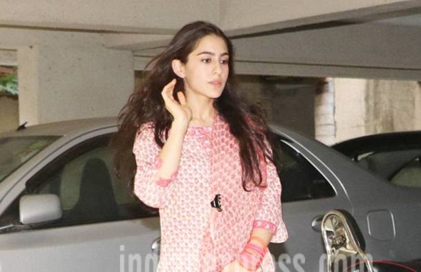 saif ali khan, saif ali khan daughter, sara ali khan, amrita singh daughter, bonny kapoor, bonny kapoor daughter, jhanvi kapoor, shridevi daughter, hritik roshan, imran hashmim ajay devgan, mumbai airpot, star kids, bollywood debut, entertainment news, entertainment news in hindi, jansatta