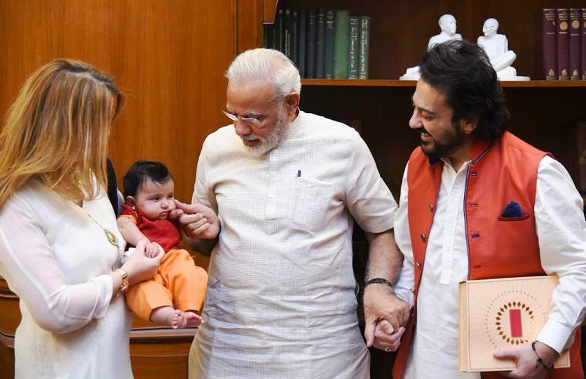 Medina, Adnan Sami, Narendra Modi, Narendra Modi in Medina, Narendra Modi meets Adnan Sami, Adnan Sami wife