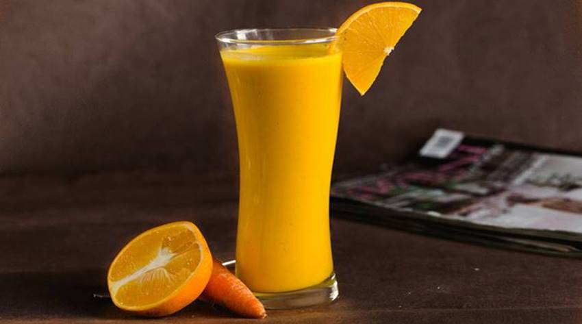 Vomiting, Home Remedies, Home Remedies For Vomiting, How To Prevent Vomiting, Ginger, Cloves, Saunf, Lemon, Ilaichi, Orange Juice, Health News In Hindi, Health And LIfestyle News In Hindi, Jansatta