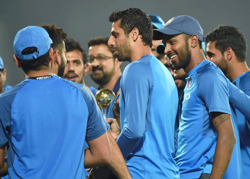 Ashish Nehra, Ashish Nehra Career, Ashish Nehra Last ball, Ashish Nehra Last match