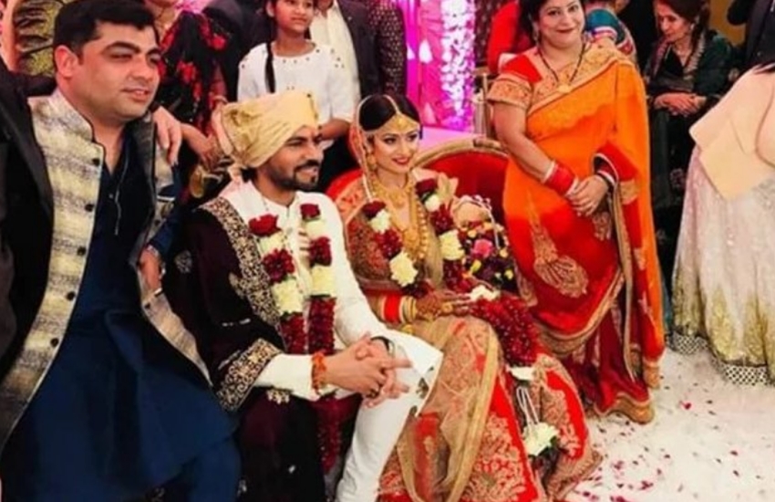 Tv actor Gaurav Chopra, Former Bigg Boss contestant, Tv actor Gaurav Chopra got married, Tv actor Gaurav Chopra with girlfriend, Tv actor Gaurav Chopra with Hitisha, Tv actor Gaurav Chopra, see pictures and video of private ceremony, Gaurav Chopra private ceremony, gaurav chopra ex boyfriend of mouni roy, gaurav chopra ex boyfriend of mouni roy, entertainment news, bollywood news, television news, entertainment news, entertainment news, bollywood news, television news, entertainment news