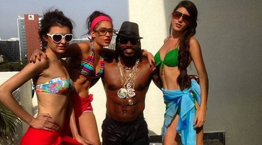 Mohammed Shami, Harshal Gibbs, Ian Botham, Chris Gayle, Kevin Pietersen, Shahid afridi, Wasim Akram, Sex Scandal, Sex Scandal of cricketers, Sex Scandal case, Sex Scandal in cricket, Sex Scandal of players, Sex Scandal news, Sex Scandal in icc, Sex Scandal in bcci, stuck in sex scandal, photo gallery