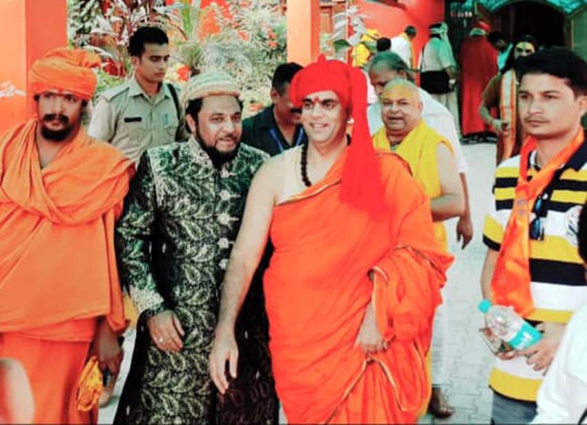 Ram Mandir, Ram Temple, Prince Yakub Habeebuddin Tucy, Hyderabad, Ancestors, Mughals, Accept, Gulit, Mistake, Sorry, Charan Paduka, Head, Temple, Hindu Mahasabha, Swami Chakrapani, Ayodhya, Uttar Pradesh, UP, National News, Hindi News