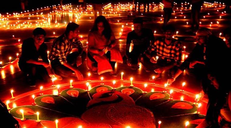 Diwali, happu diwali, diwali 2018, diwali wishes, diwali images, diwali photos lifestyle, lifestyle news, health news in Hindi, jansatta, 