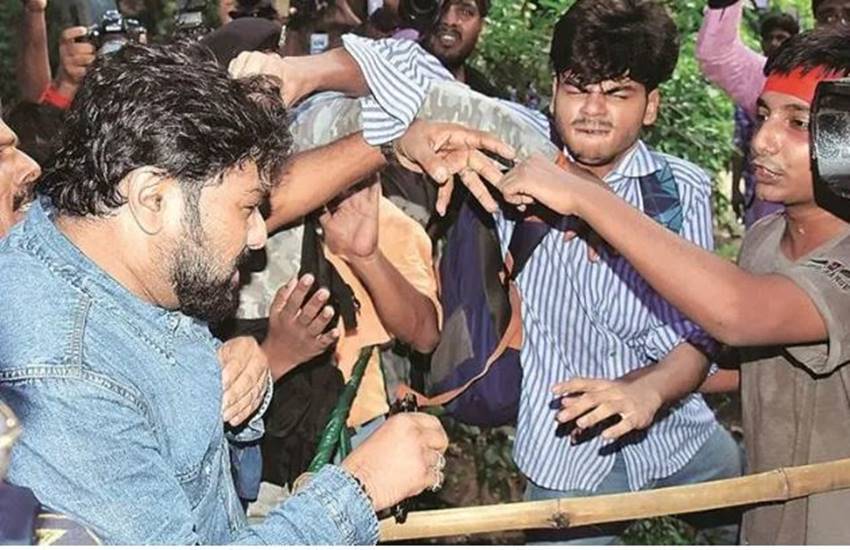 MP Babul Supriyo, SFI, AISA, Jadavpur University, Union Minister of State for Environment, ABVP, Sangh Parivar, governor Jagdeep Dhankhar, Left students wing, fascist forces, ABVP supporters, NRC, NRC is Assam, Jai Shri Ram, Congress, Jadavpur University teacher association, Fashion designer Agnimitra Paul, india news, Hindi news, news in Hindi, latest news, today news in Hindi