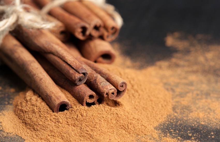 Cinnamon Side Effects दालचीनी ब्लड शुगर कंट्रोल करता है, पर इसका साइड