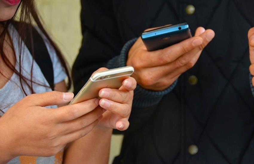 WhatsApp chat backup