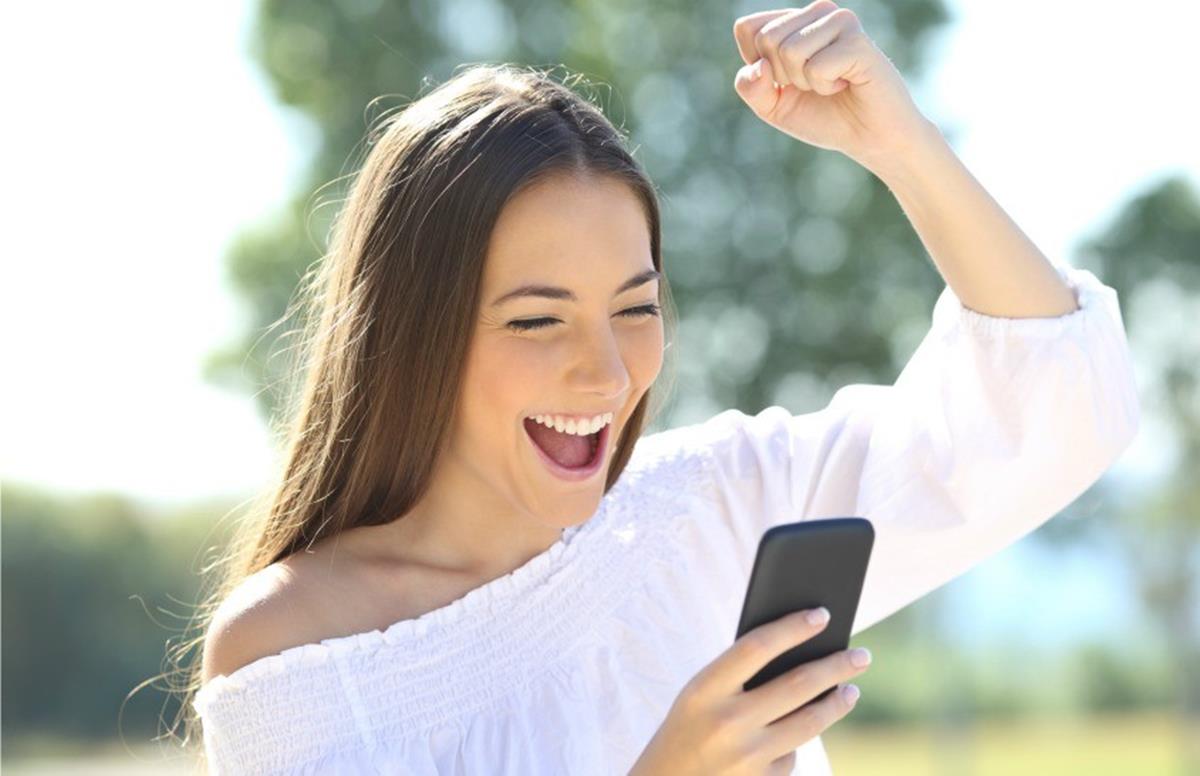 Vi Plan: 360 रुपये से कम में 50GB डेटा, Vodafone Idea के इस प्लान में 1 साल  का Zee5 Premium भी फ्री | Jansatta