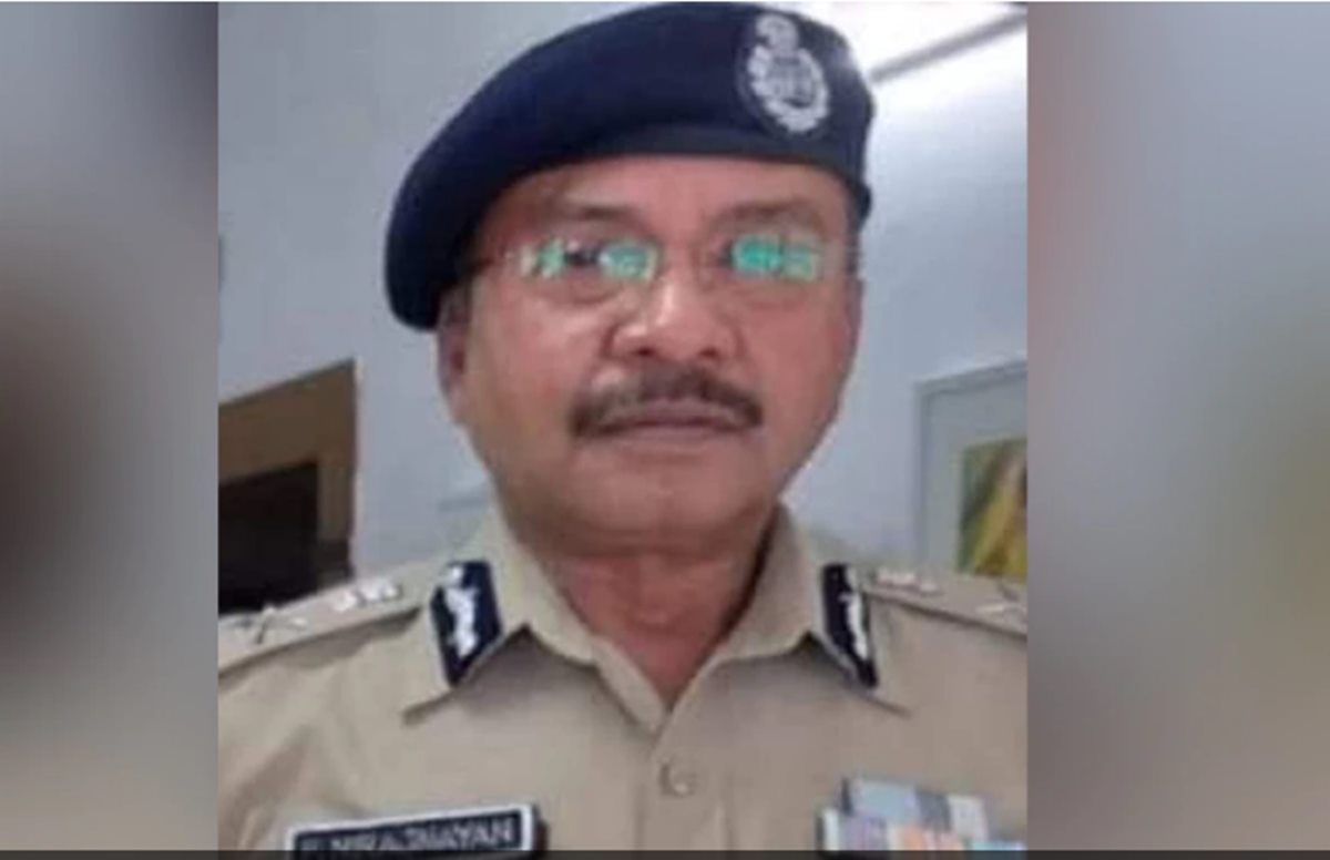 विदेशी हथियार का जखीरा पकड़ा था, CBI में भी रहे; जानिए कौन हैं पश्चिम