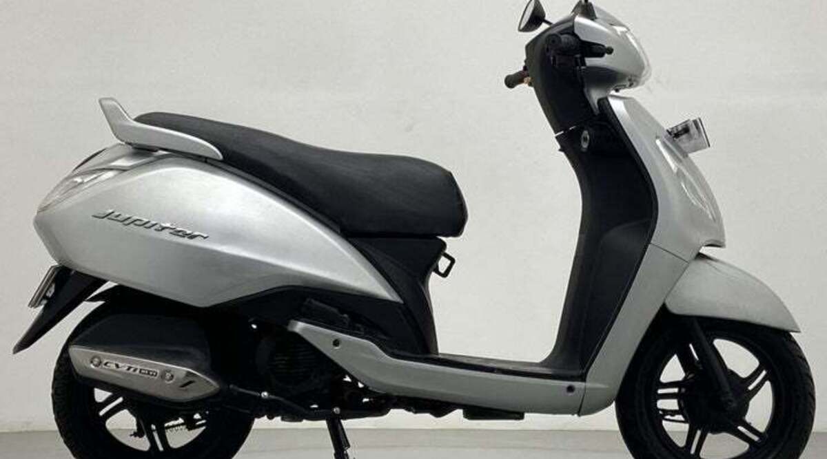 Second hand TVS Jupiter in 32 thousand with 1 year warranty and 7 days