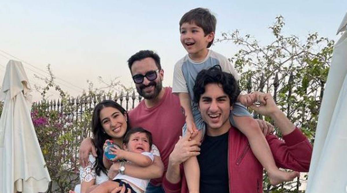 Sara ali khan and ibrahim ali khan celebrates saif kareena baby jeh first  birthday see inside photos - Inside Photos: सारा अली खान ने मनाया 25 साल  छोटे भाई जेह का बर्थडे,