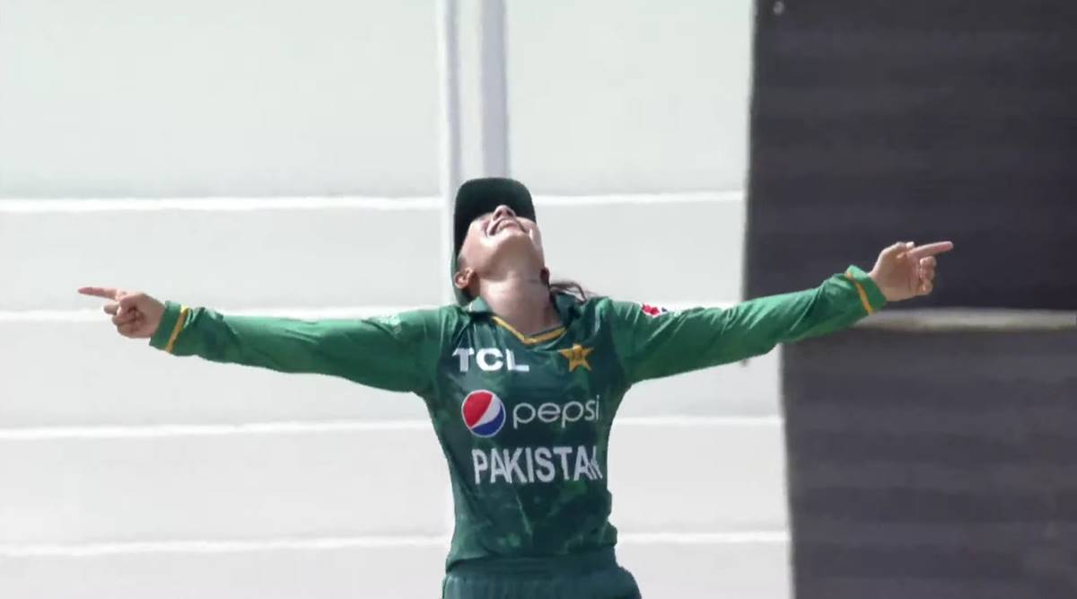 PAKW vs SLW Sri Lanka team lost 4 wickets in 18 run, Tuba Hassan took