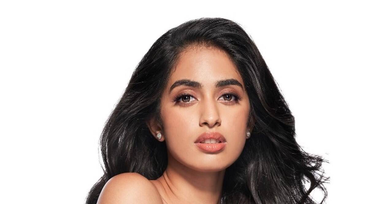 Miss India 2022: 4 साल की उम्र से काम, अब कमाया नाम....31 फाइनलिस्टों को मात देकर Sini Shetty बनी मिस इंडिया 2022 | Deshaj Times Miss India 2022: 4 साल की उम्र से काम, अब कमाया नाम....31 फाइनलिस्टों को मात देकर Sini Shetty बनी मिस इंडिया 2022