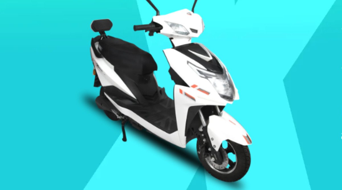 Komaki XGT KM electric scooter claims range of 80 km in price of 42