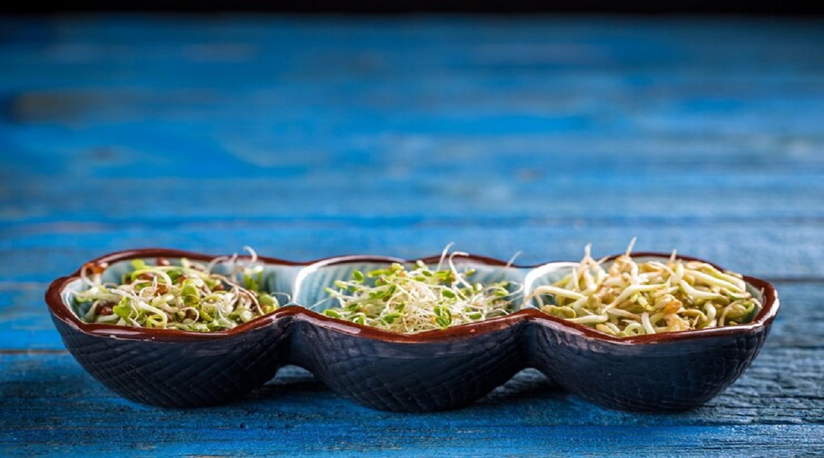 Sprouts fenugreek can control blood sugar, know its other benefits and