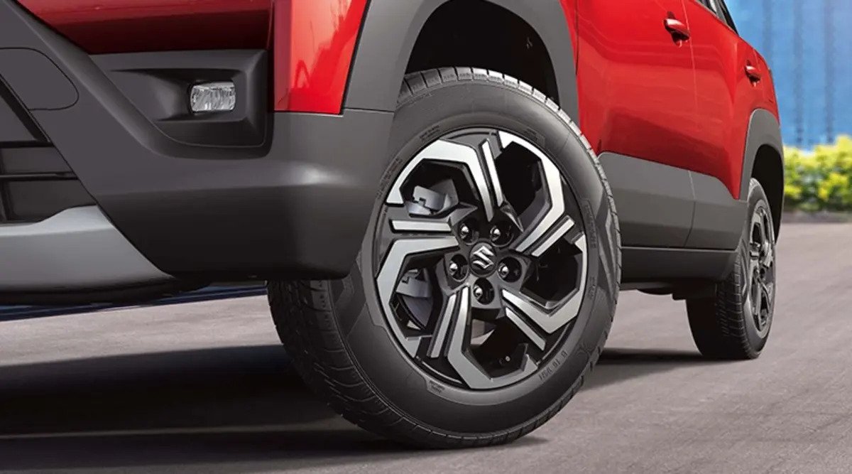 Top 3 Compact SUVs Under 10 Lakh With Premium Design And Features