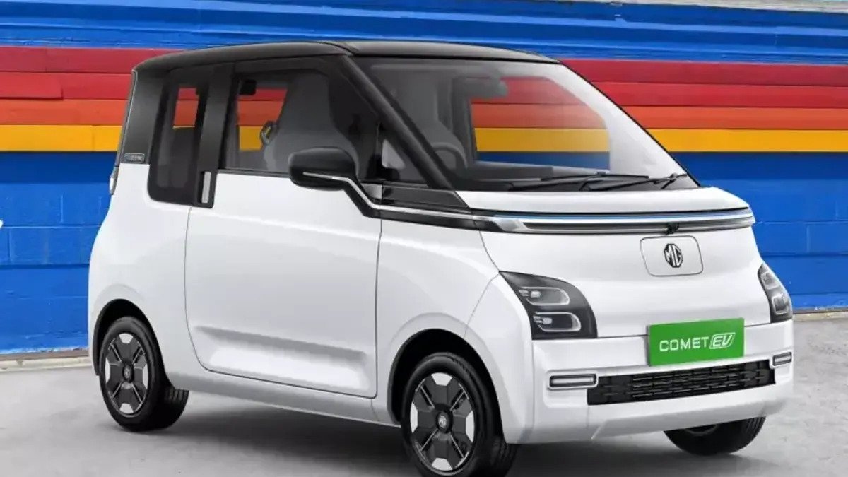 Hinglish tech available in Comet EV Reliance Jio MG Motor partner know benefit Comet