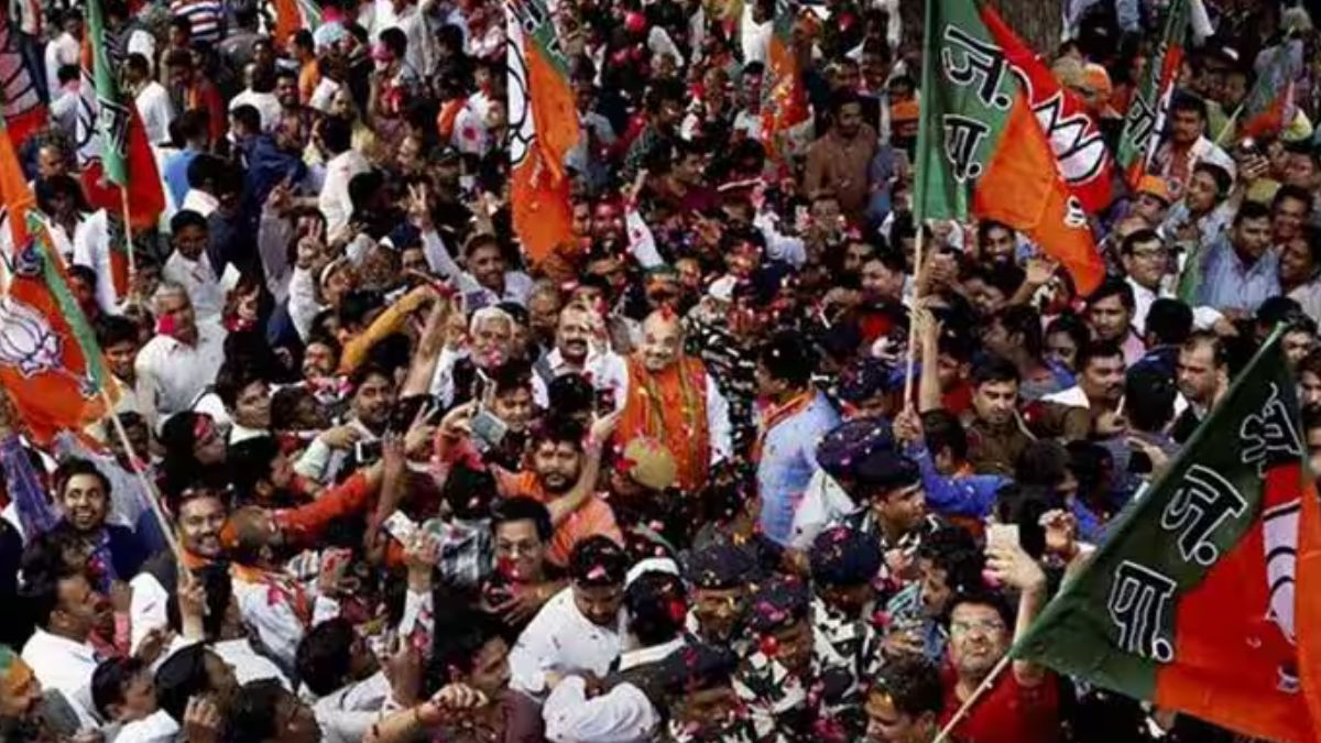 Lok Sabha Election 2024 BJP Tally Can Drop From 18 to 8 in west Bengal