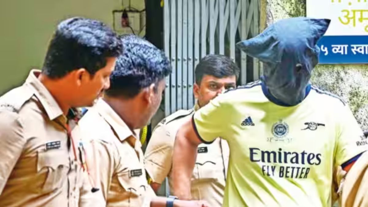 JaipurMumbai Central Superfast Express train firing RPF man make video