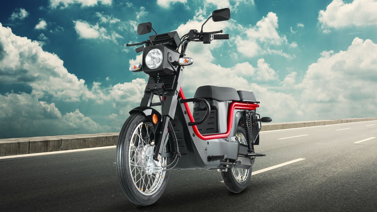 Luna EV Price Range Battery Top Speed Features Specifications Hardware Jansatta