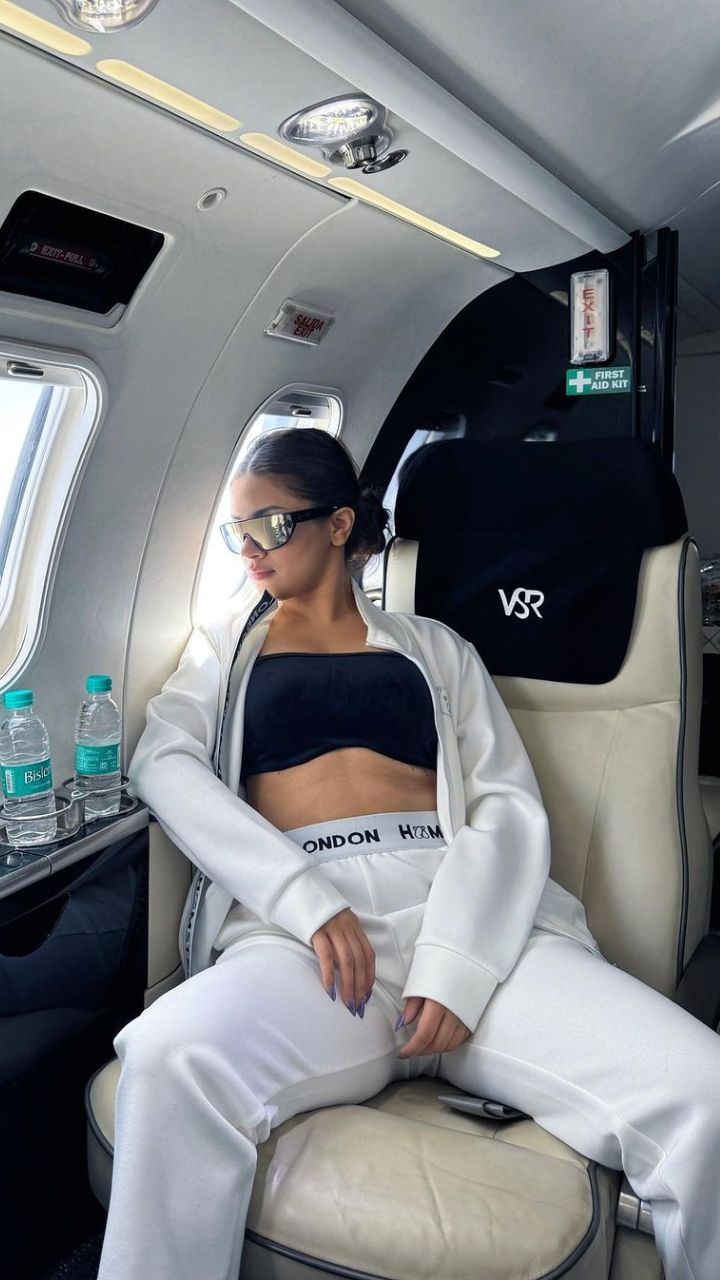 Avneet Kaur became the owner of a private jet at the age of 22: फ्लाइट में  दिखा अवनीत कौर का किलर लुक