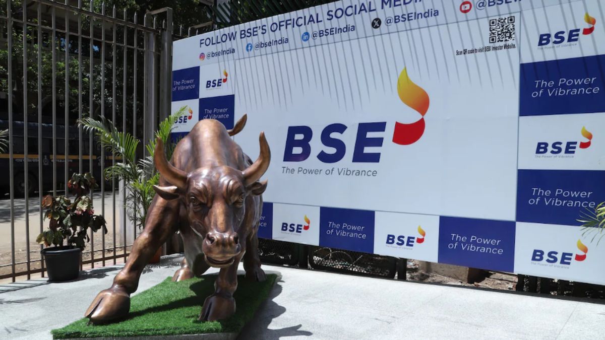 Share Market Today: गिरावट के साथ खुला शेयर बाजार, Sensex और Nifty दोनों लाल, IT और रियल्टी शेयर्स गिरे