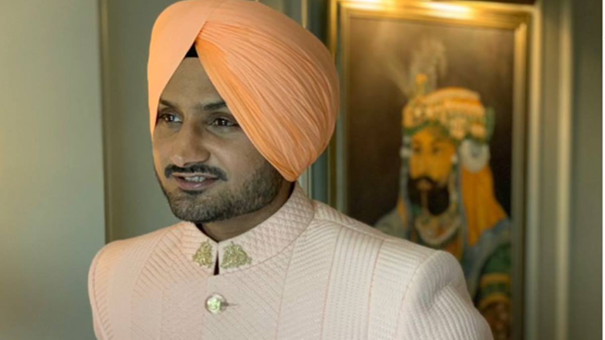 Punjab: 'इससे बेहतर समाधान हैं', ड्रग तस्करों पर बुलडोजर एक्शन का हरभजन सिंह ने किया विरोध- Punjab AAP MP Harbhajan Singh opposes demolition of drug smugglers properties by Govt | Jansatta